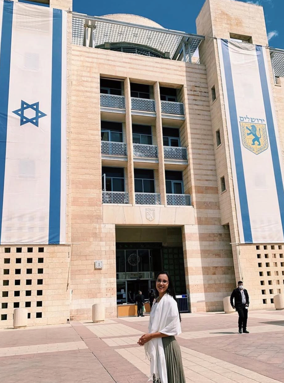 Voluntária em Jerusalém durante a experiência em Israel